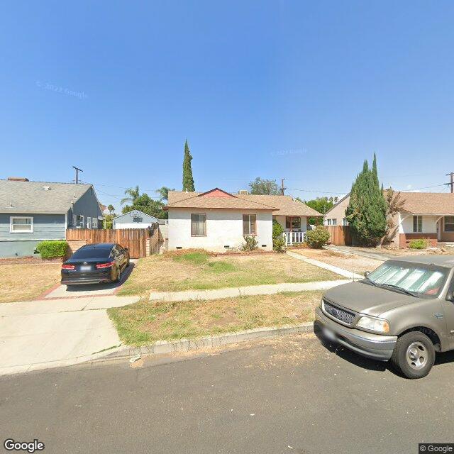Foreclosed Property at 8162 N LESNER AVE