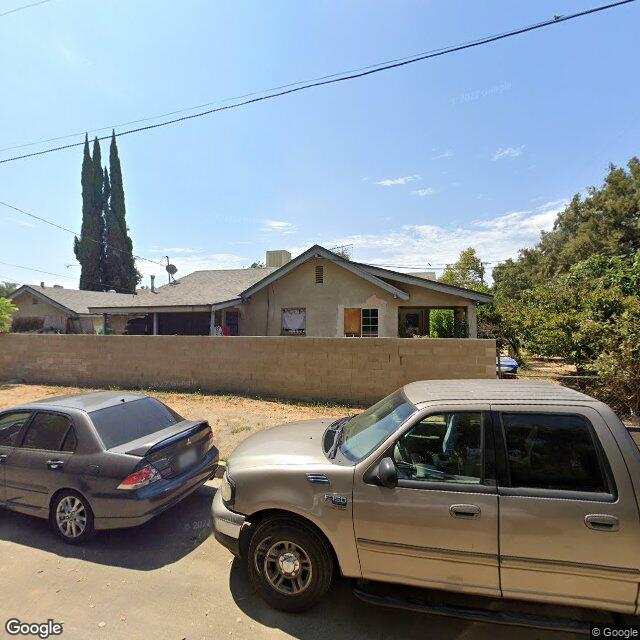 Foreclosed Property at 6856 N YOLANDA AVE