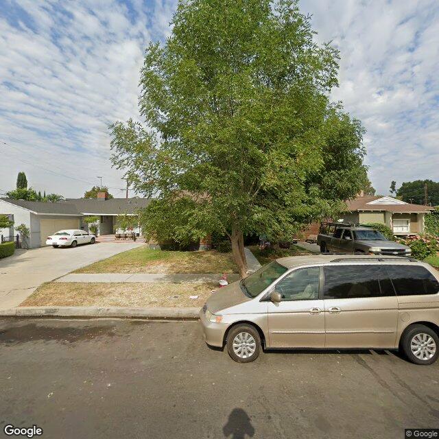 Foreclosed Property at 6941 N WYSTONE AVE