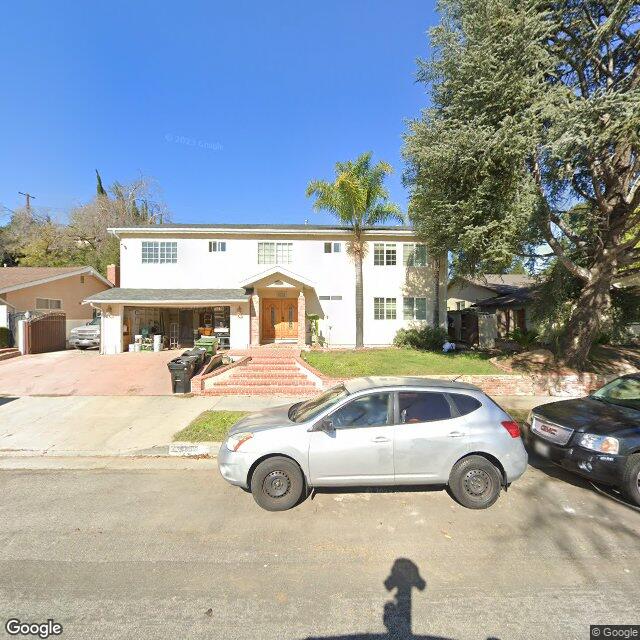 Foreclosed Property at 23401 W SCHOENBORN ST