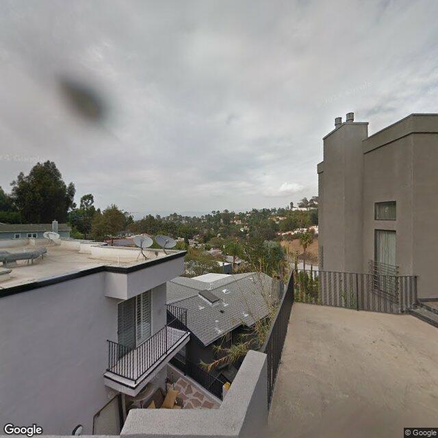 Foreclosed Property at 6834 W CAHUENGA PARK TR