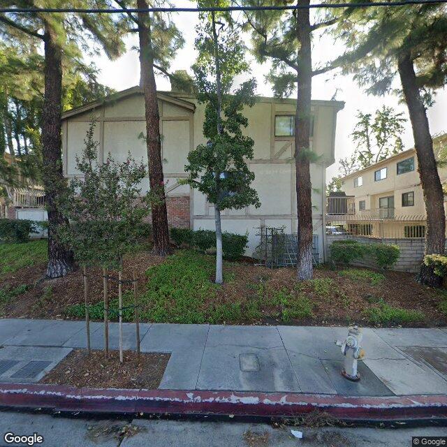 Foreclosed Property at 7124 N BALBOA BLVD