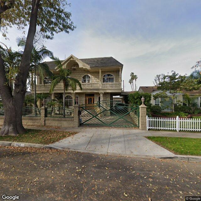 Foreclosed Property at 6627 N RUFFNER AVE