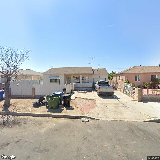 Foreclosed Property at 7453 N SATSUMA AVE