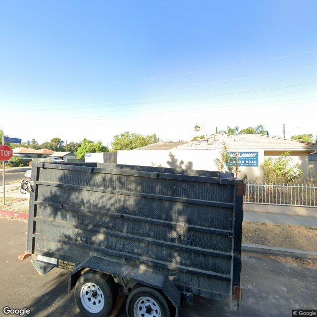 Foreclosed Property at 5701 N GEYSER AVE