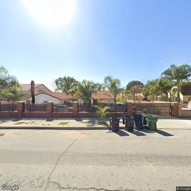 Foreclosed Property at 13361 N GLADSTONE AVE