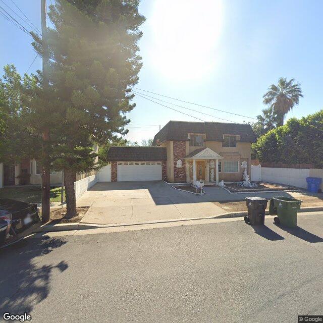 Foreclosed Property at 7448 N STANSBURY AVE