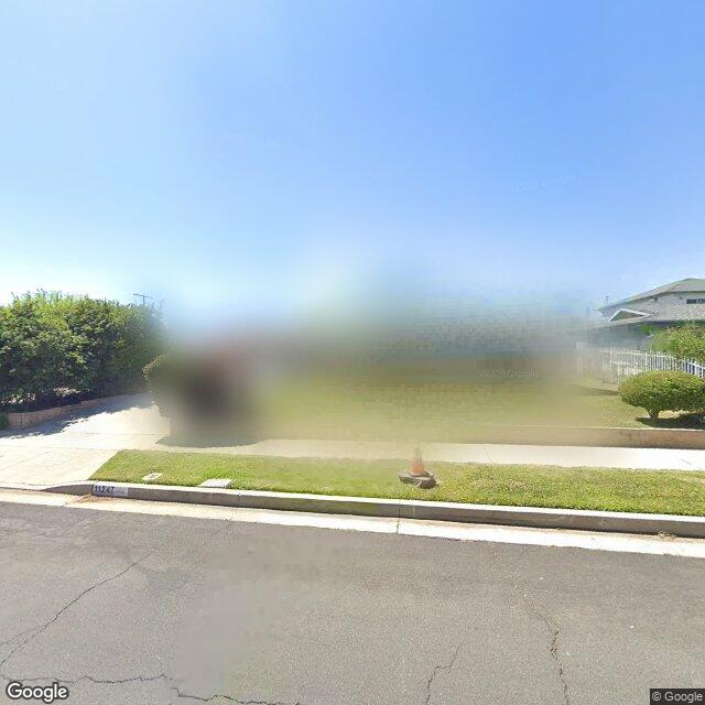 Foreclosed Property at 11247 N RUFFNER AVE