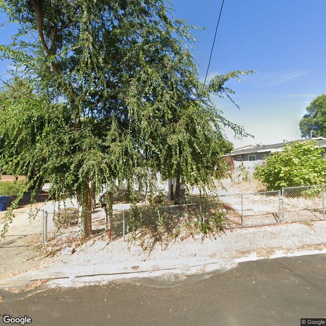 Foreclosed Property at 10747 N REDMONT AVE
