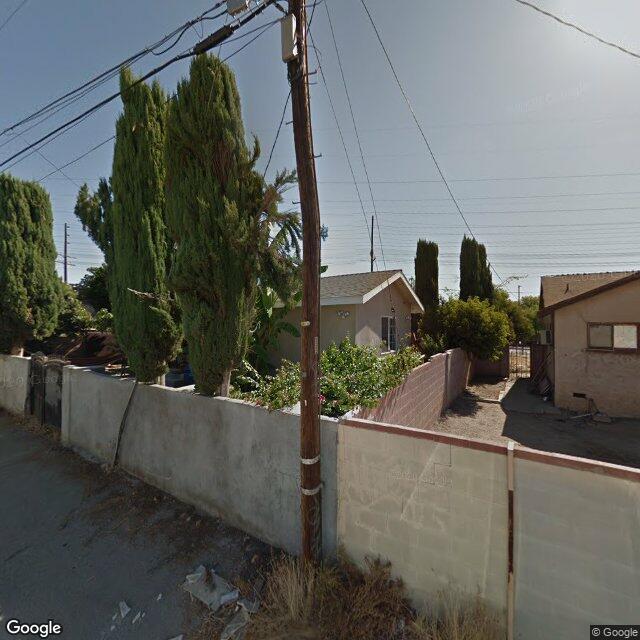 Foreclosed Property at 10437 N CEDROS AVE
