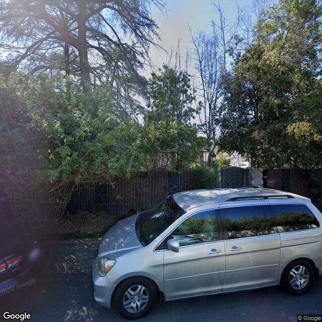 Foreclosed Property at 4833 N MORELLA AVE