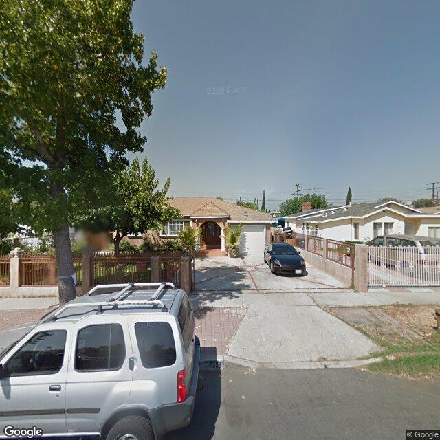 Foreclosed Property at 7331 N CRANER AVE