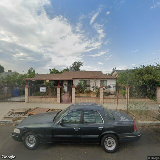 Foreclosed Property at 11105 N DE GARMO AVE