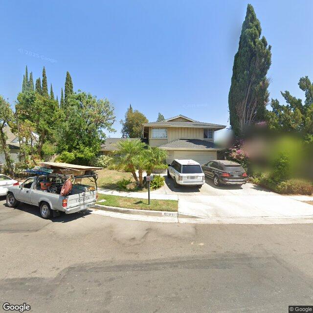 Foreclosed Property at 10918 N DES MOINES AVE