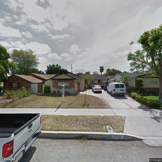 Foreclosed Property at 5434 N NESTLE AVE