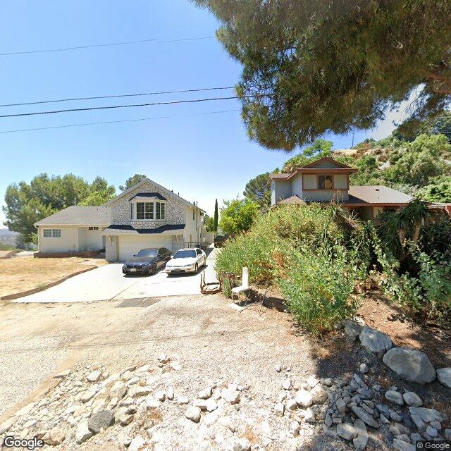 Foreclosed Property at 10501 N HAINES CANYON AVE