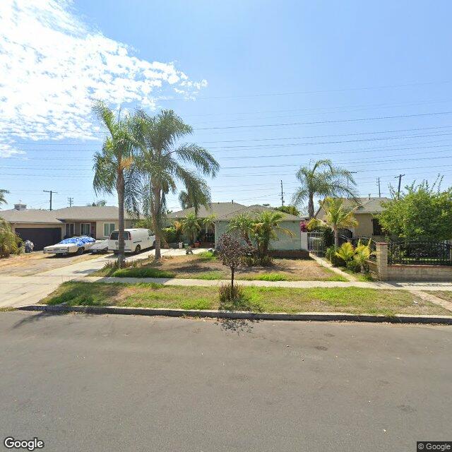 Foreclosed Property at 9173 N ROSLYNDALE AVE