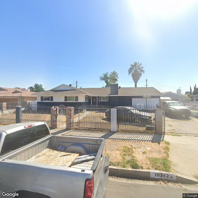 Foreclosed Property at 10342 N SALOMA AVE