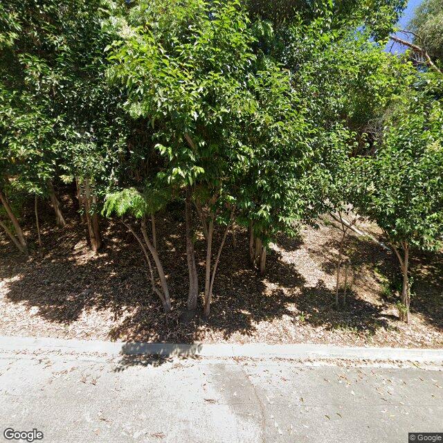 Foreclosed Property at 4809 N QUEEN VICTORIA ROAD