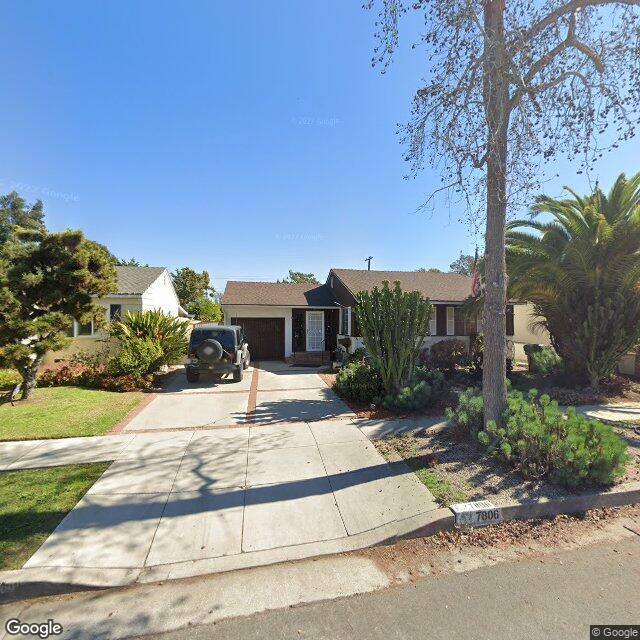 Foreclosed Property at 7806 S MIDFIELD AVE