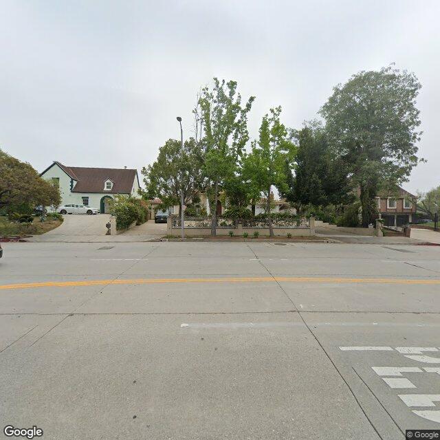 Foreclosed Property at 536 S HILGARD AVE