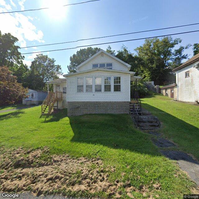 Foreclosed Property in PORT EWEN, NY