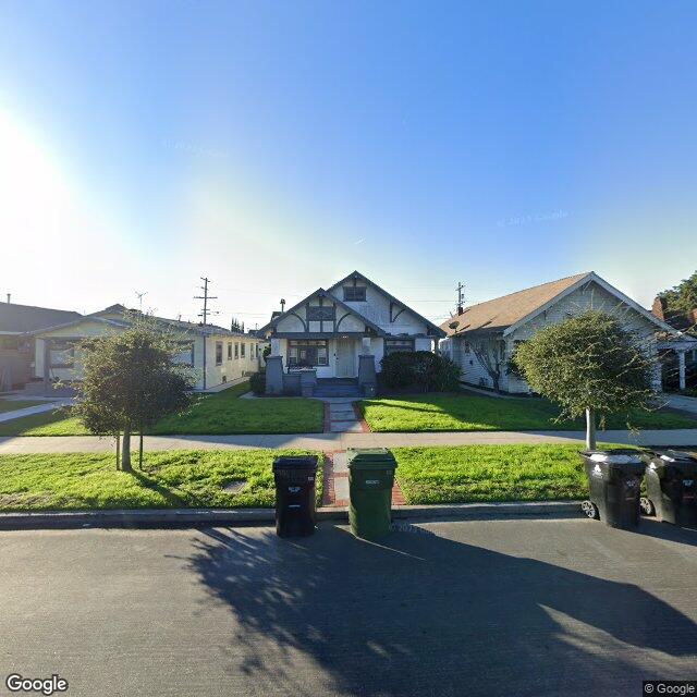 Foreclosed Property at 1490 W 51ST ST