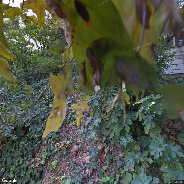 Foreclosed Property at 831 N BEVERLY GLEN BLVD
