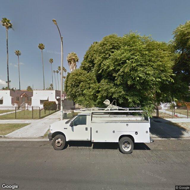 Foreclosed Property at 5035 S DENKER AVE