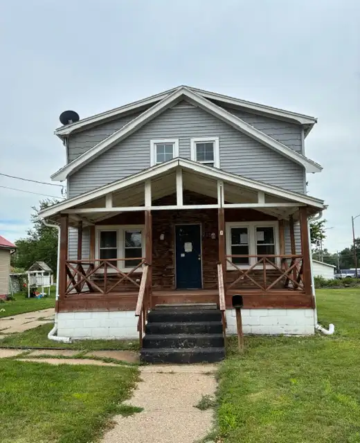 916 Ingersoll Pl foreclosure property image