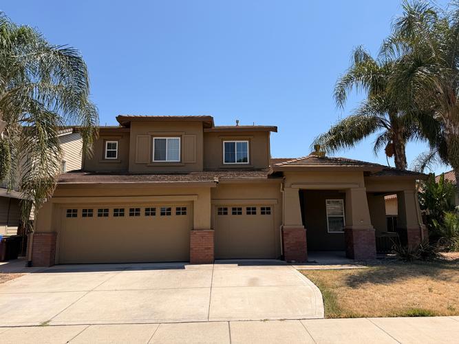 524 Mendota St foreclosure property image