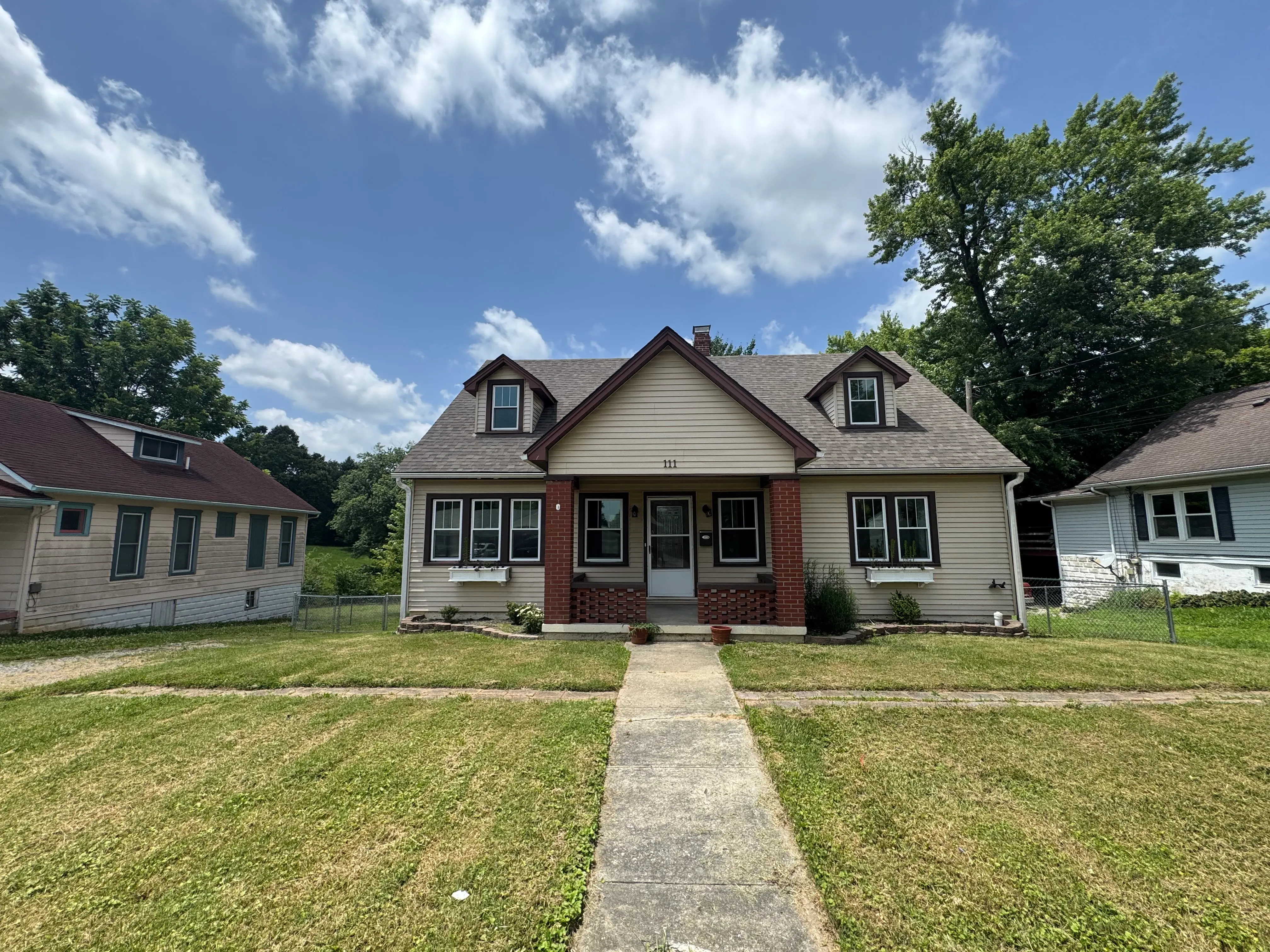 111 Highland Avenue foreclosure property image
