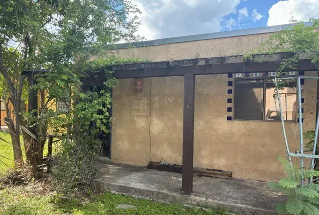 135 Avenida Juarez Rd foreclosure property image