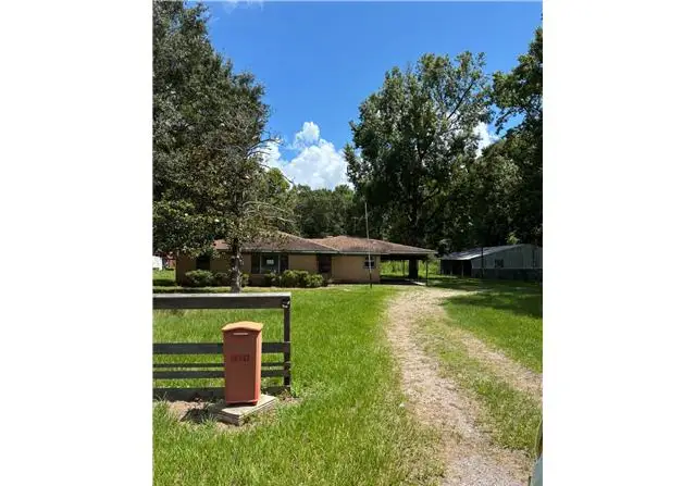 16211 Highway 105 foreclosure property image