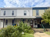 133 Maffitt Street foreclosure property image
