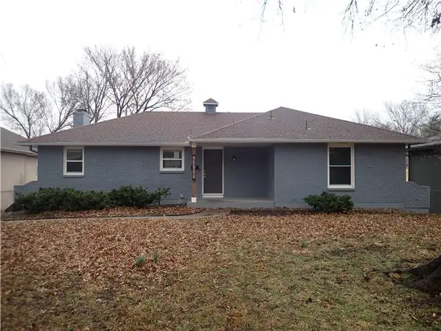 5307 Lewis Ave foreclosure property image