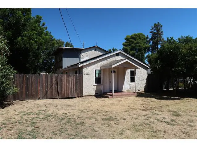 2390 Brown St foreclosure property image