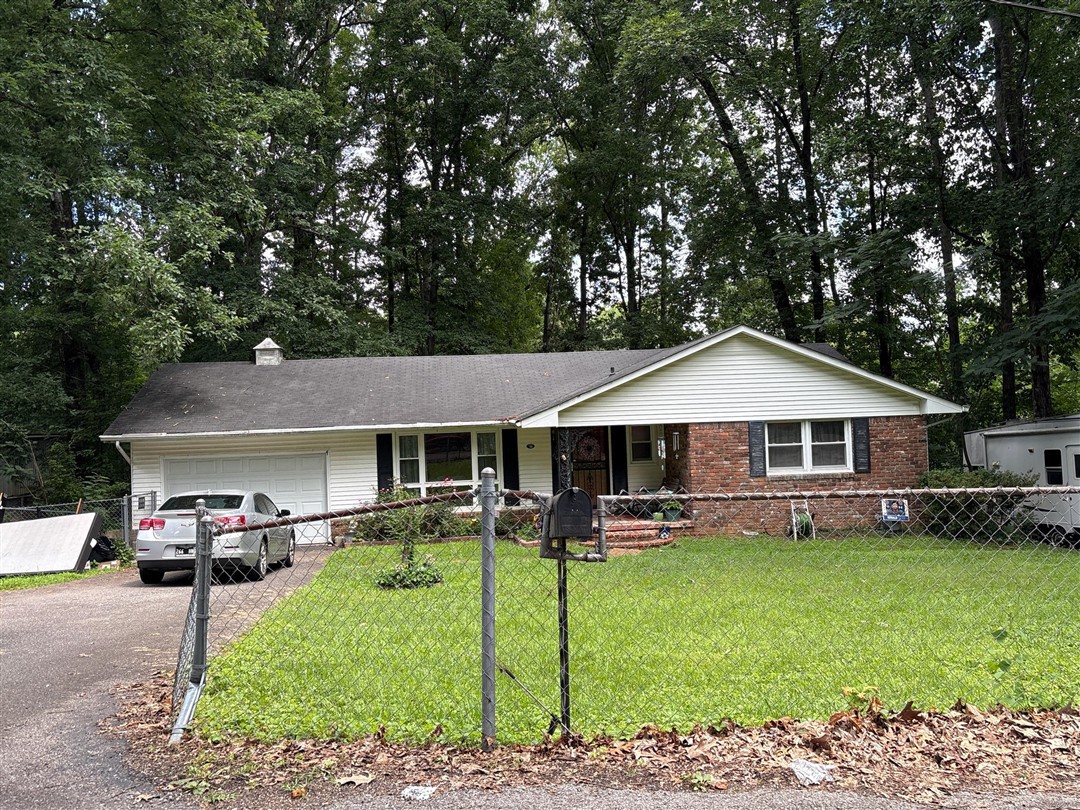 70 Logan Rd foreclosure property image