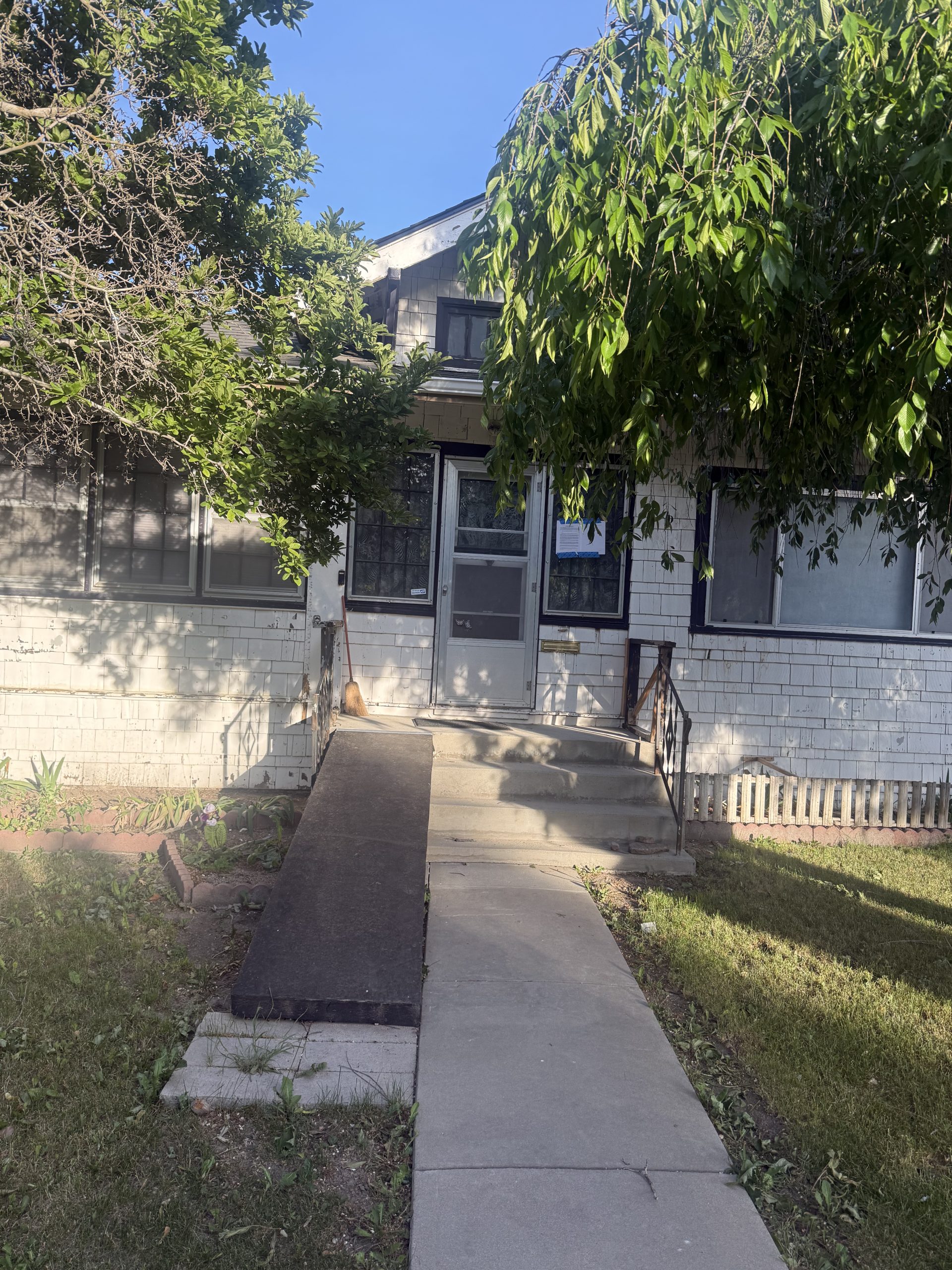 416 17th Ave. So. foreclosure property image