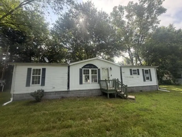 6881 Ne Suburban Dr foreclosure property image