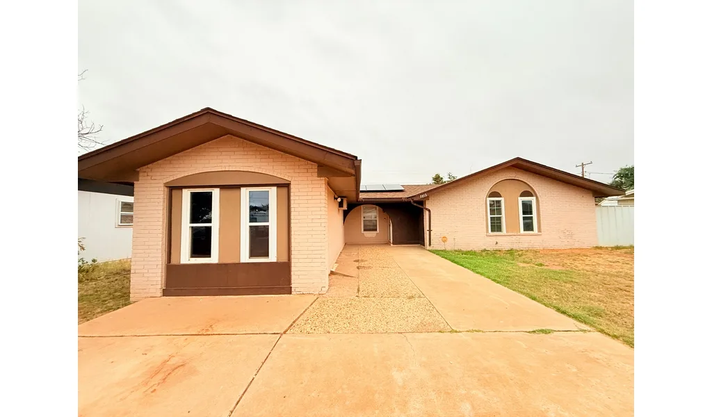 5012 Locust Ave foreclosure property image