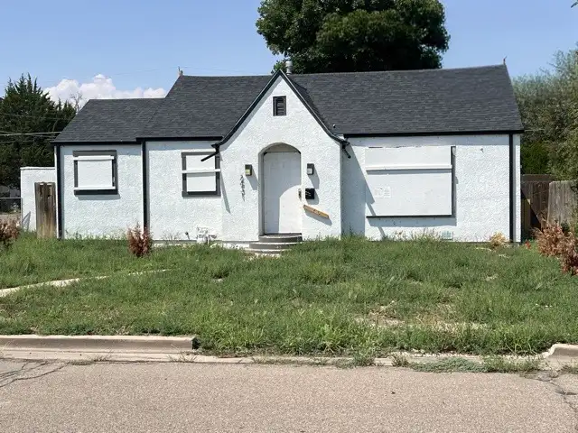 2431 Wyoming Ave foreclosure property image