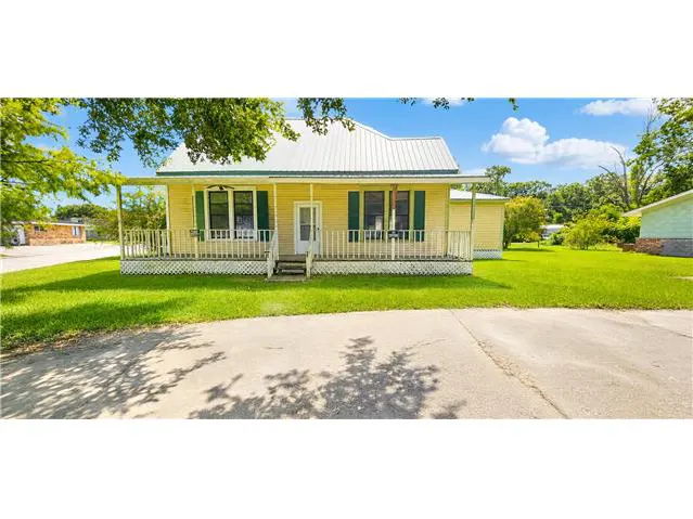 1801 Main St foreclosure property image