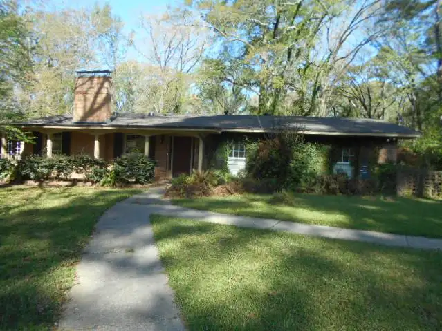 604 Glendale Dr foreclosure property image