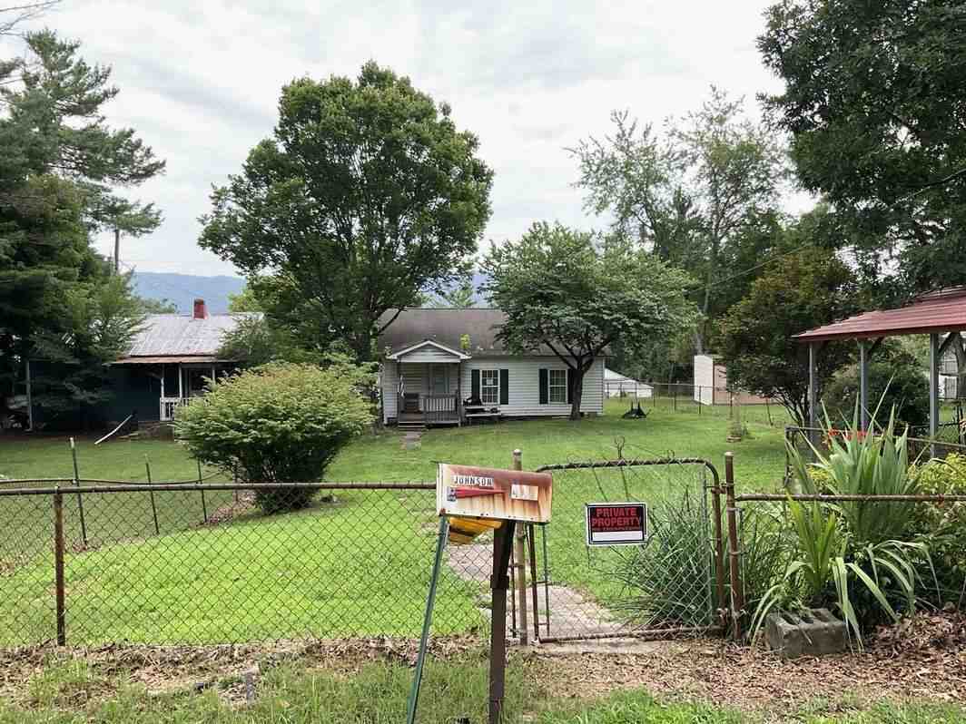 442 Dogwood St foreclosure property image