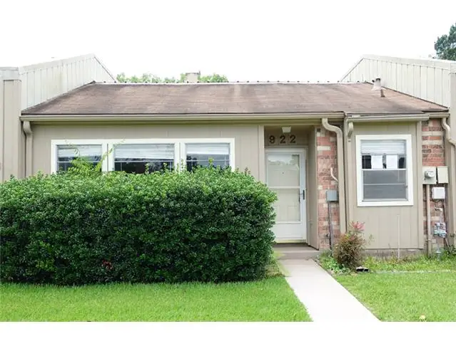 922 Townwood Dr foreclosure property image