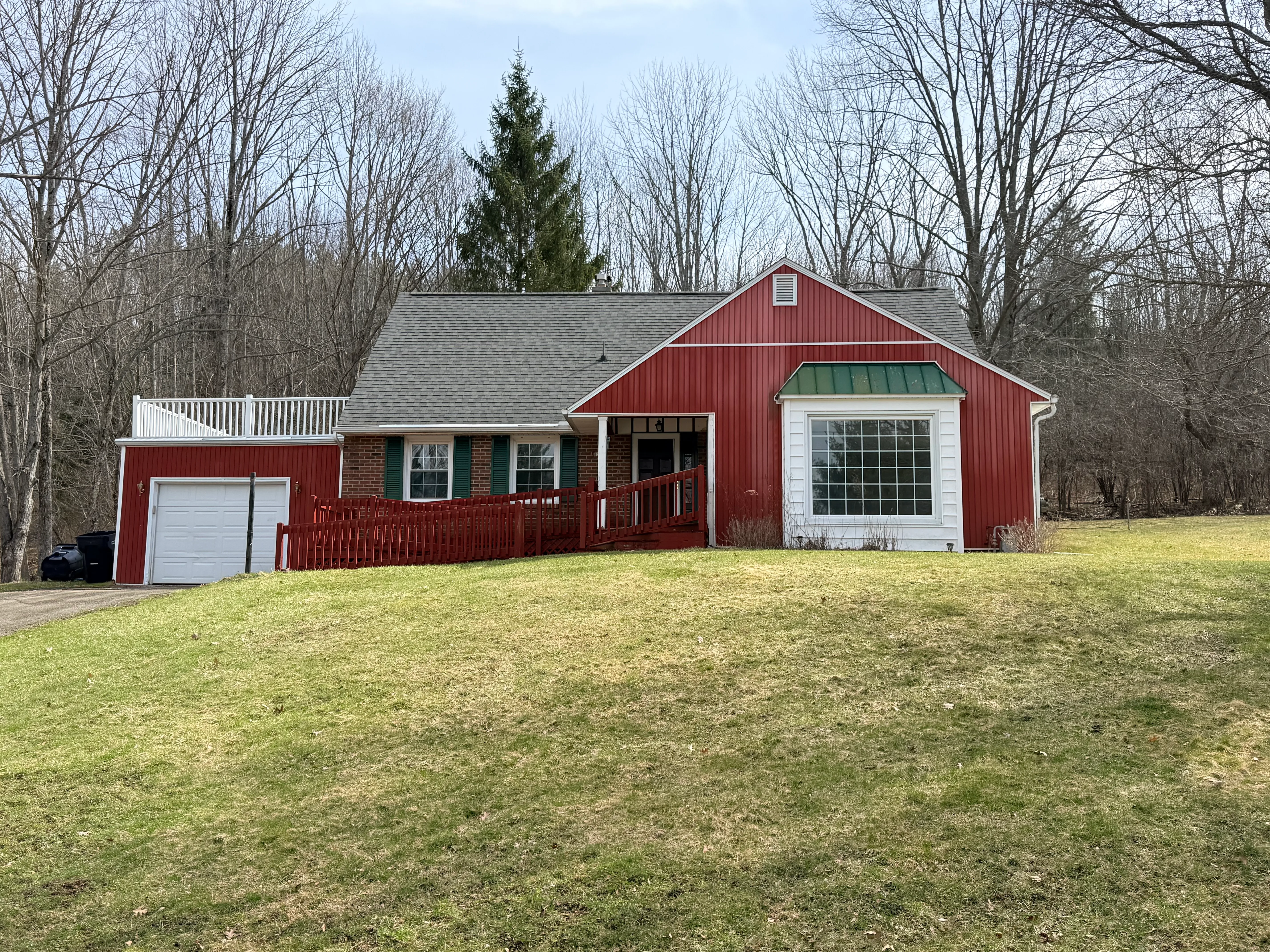 39 Pine Hill Dr. foreclosure property image