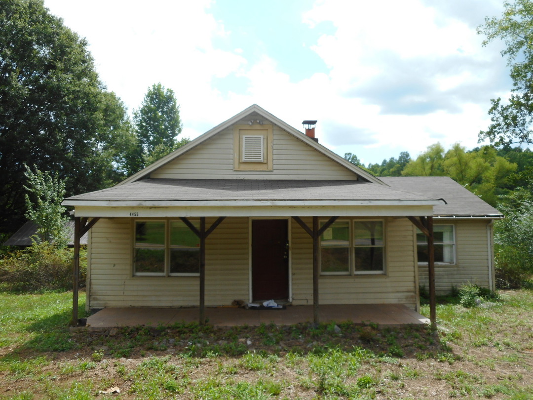4455 Celia Creek Rd foreclosure property image
