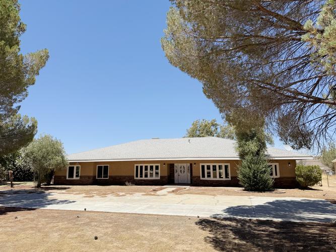 2017 W Avenue O4 foreclosure property image