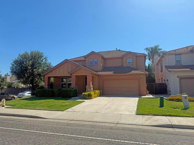 484 Presidio Place foreclosure property image